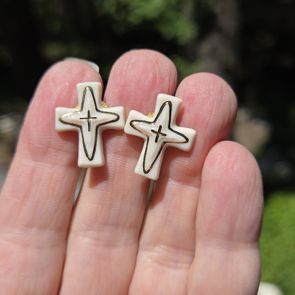 Vintage Porcelain & Gold Handmade Cross Earrings 1" - Picture 3 of 8